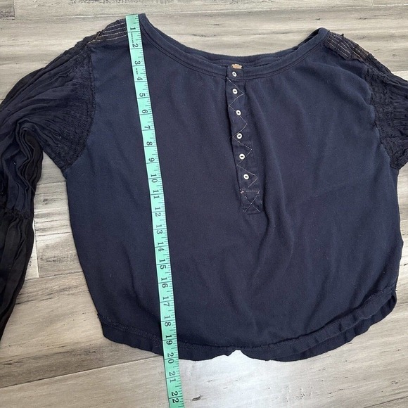 Free People Light Magic Henley Balloon Sleeve Top Women's Black Size S *flaw - Picture 7 of 8
